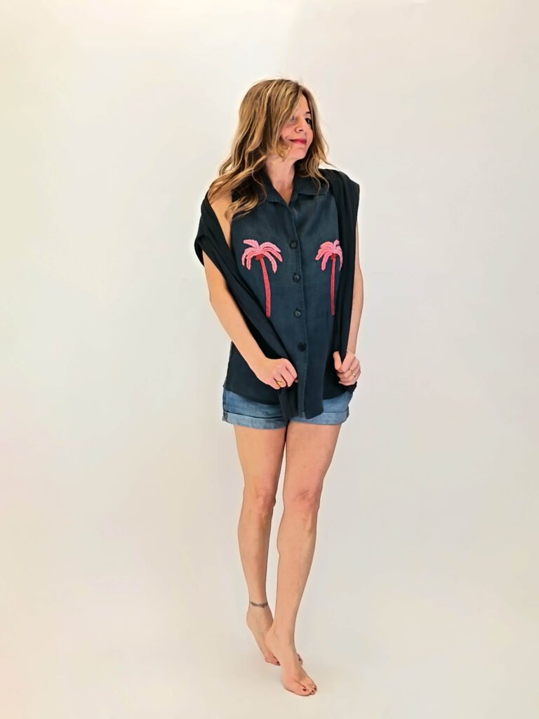 Angi-Shop_Angela de Renzi_camicia in lino_ palme